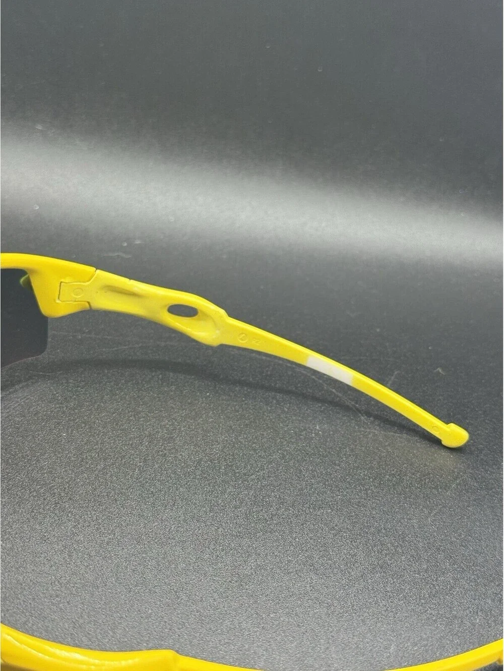 Oakley Radar Path Lemon Peel/Fire Iridium Lenses 09-748